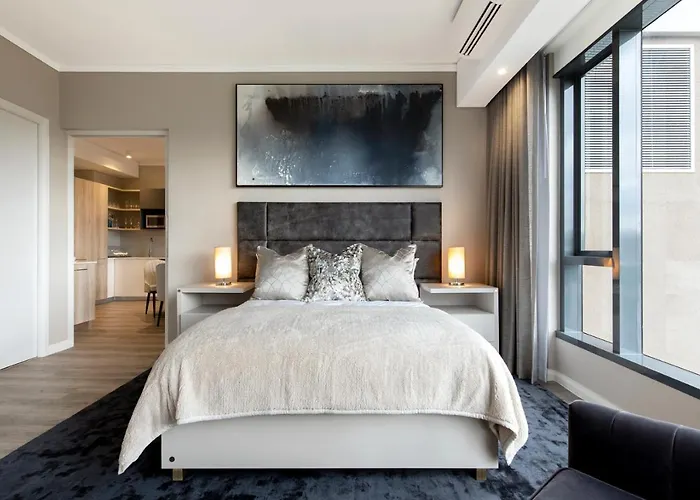 Menlyn Apartment - Black Marble